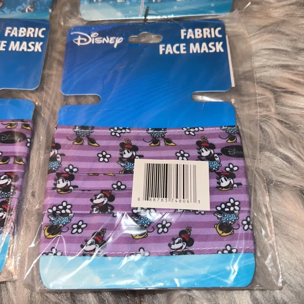 Set of 4 Disney fabric face masks, Minnie and Olaf print